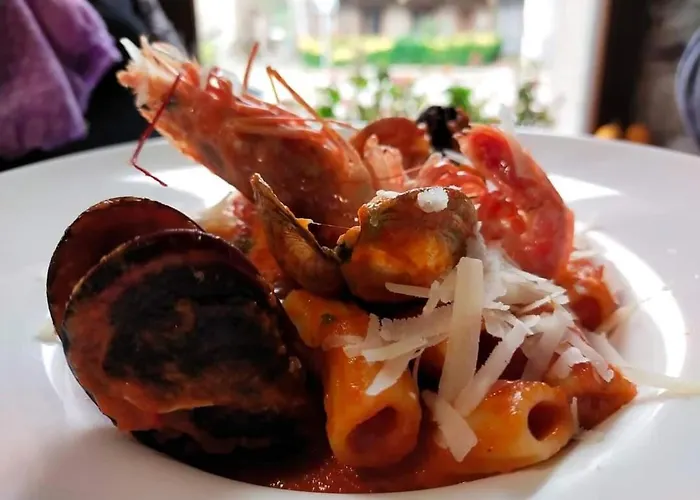 La Plaza Hotel Proaza