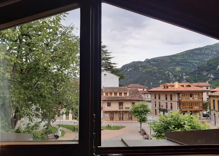 La Plaza Hotel Proaza